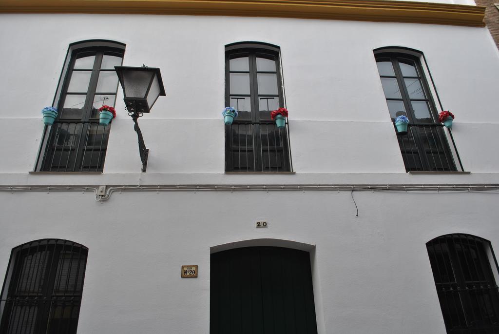 Triana Pelay Suites Seville Exterior photo